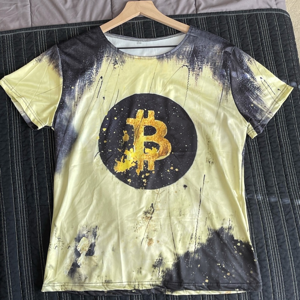 Bitcoin crypto t-shirt !